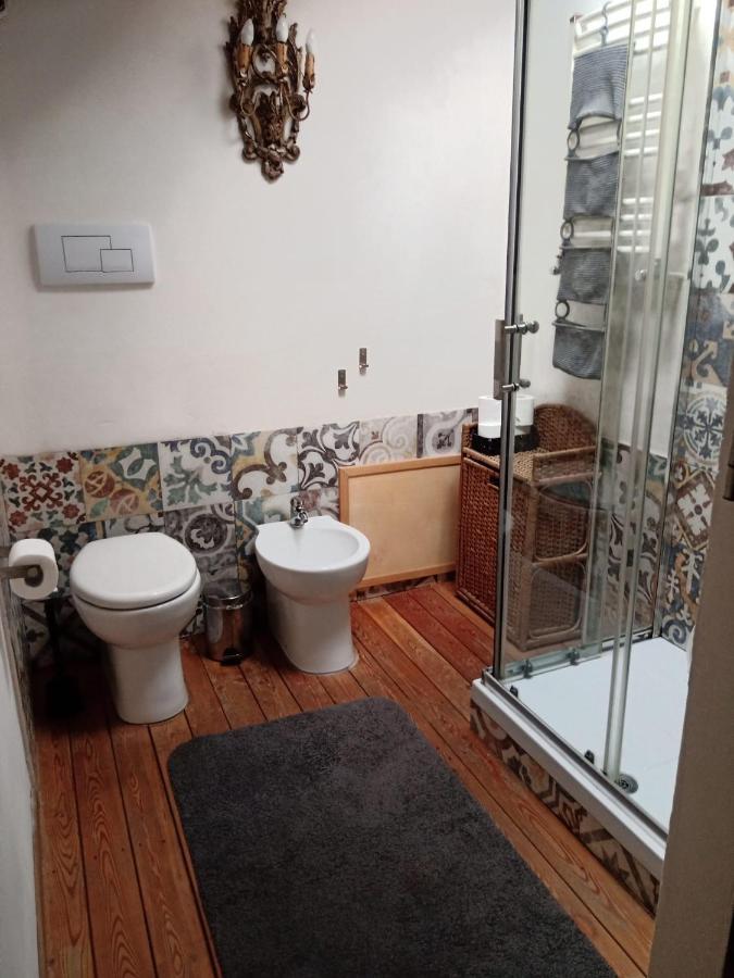 Appartamento Mansardato Nel Cuore Di Palermo - Accesso Terrazza Exterior foto